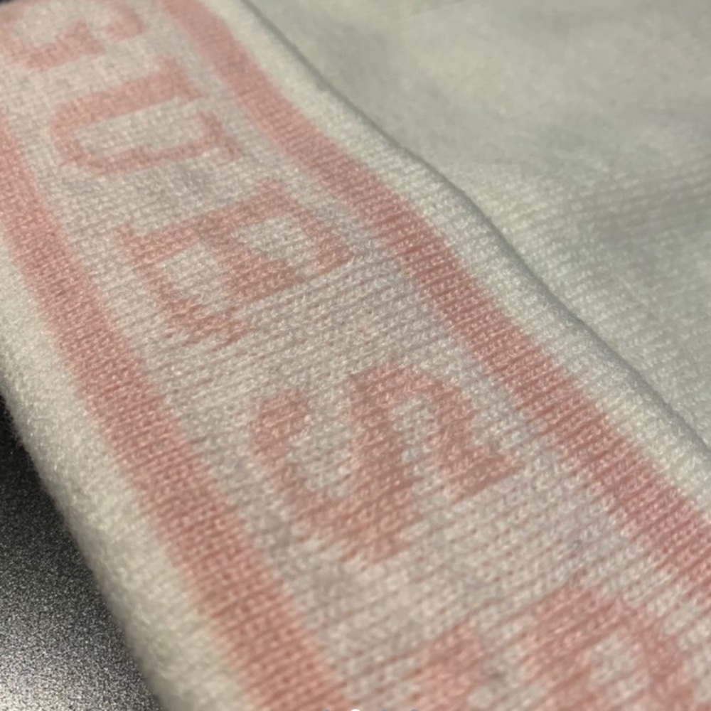 Guess Ribbed Knit Beanie - Picture 2 of 3
